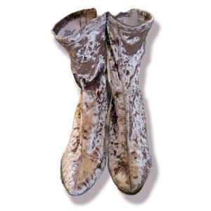 Impo Stretch Pale Pink Velvet Booties